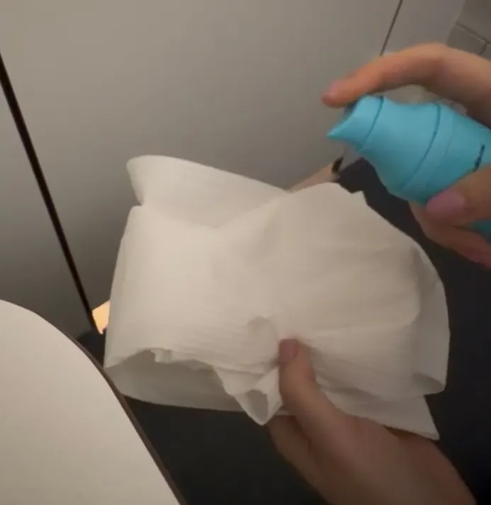 Water Gel Bidet product after use