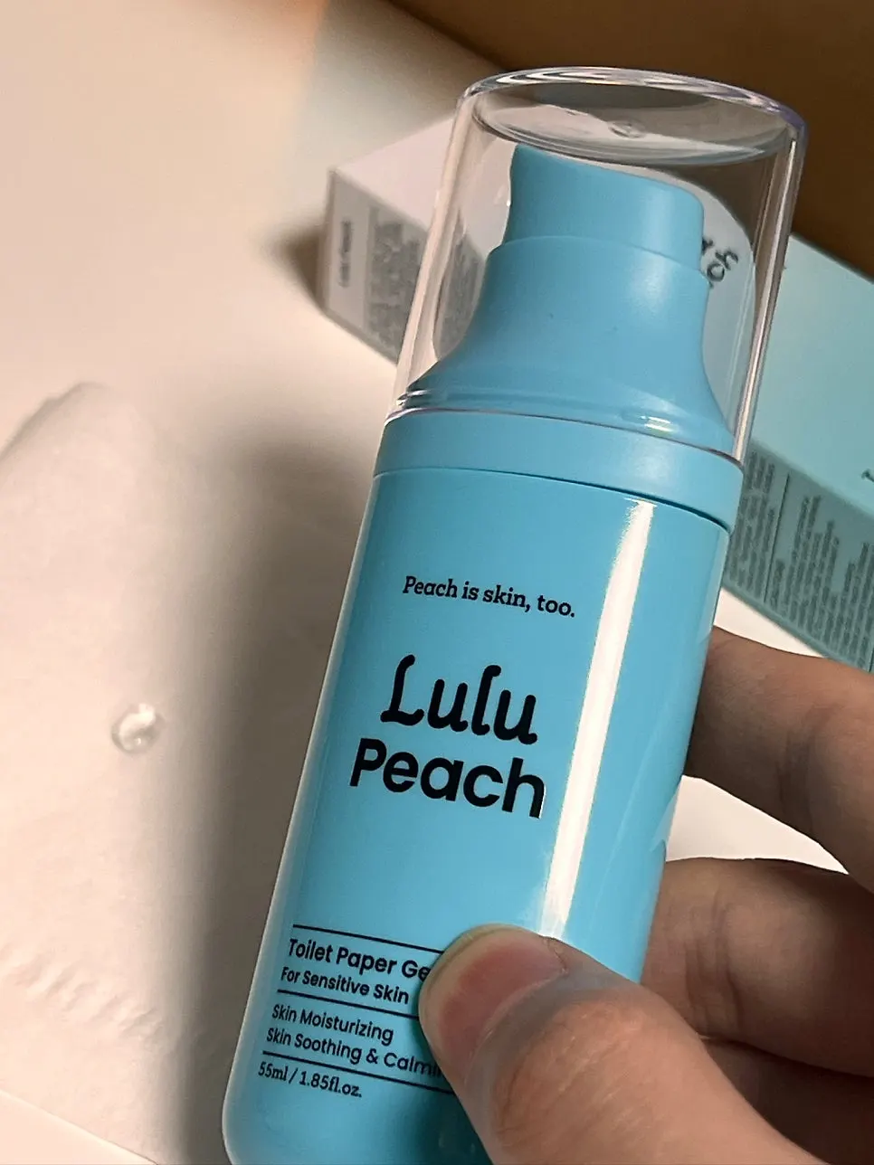 Lulu Peach Water Gel Bidet closing image