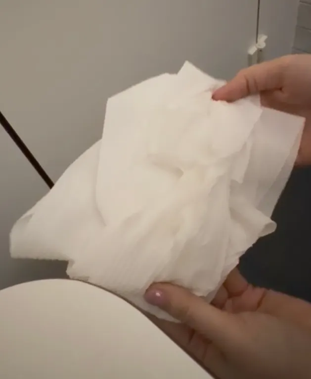 Water gel for a fresh finish