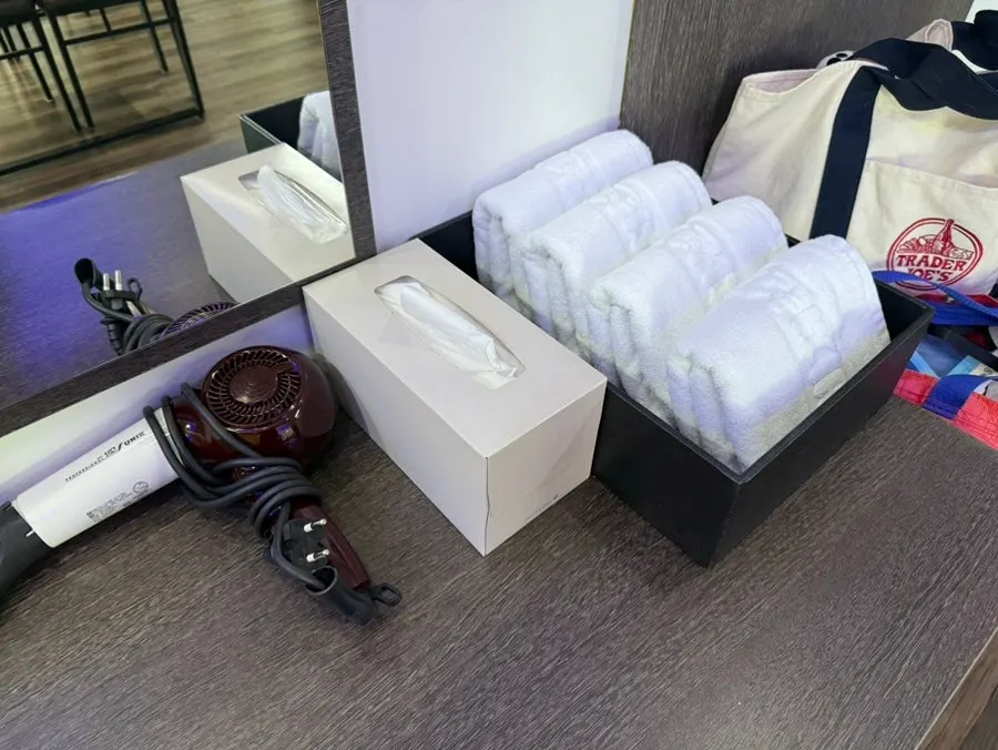 Spa room bathroom amenities: tissues and soap