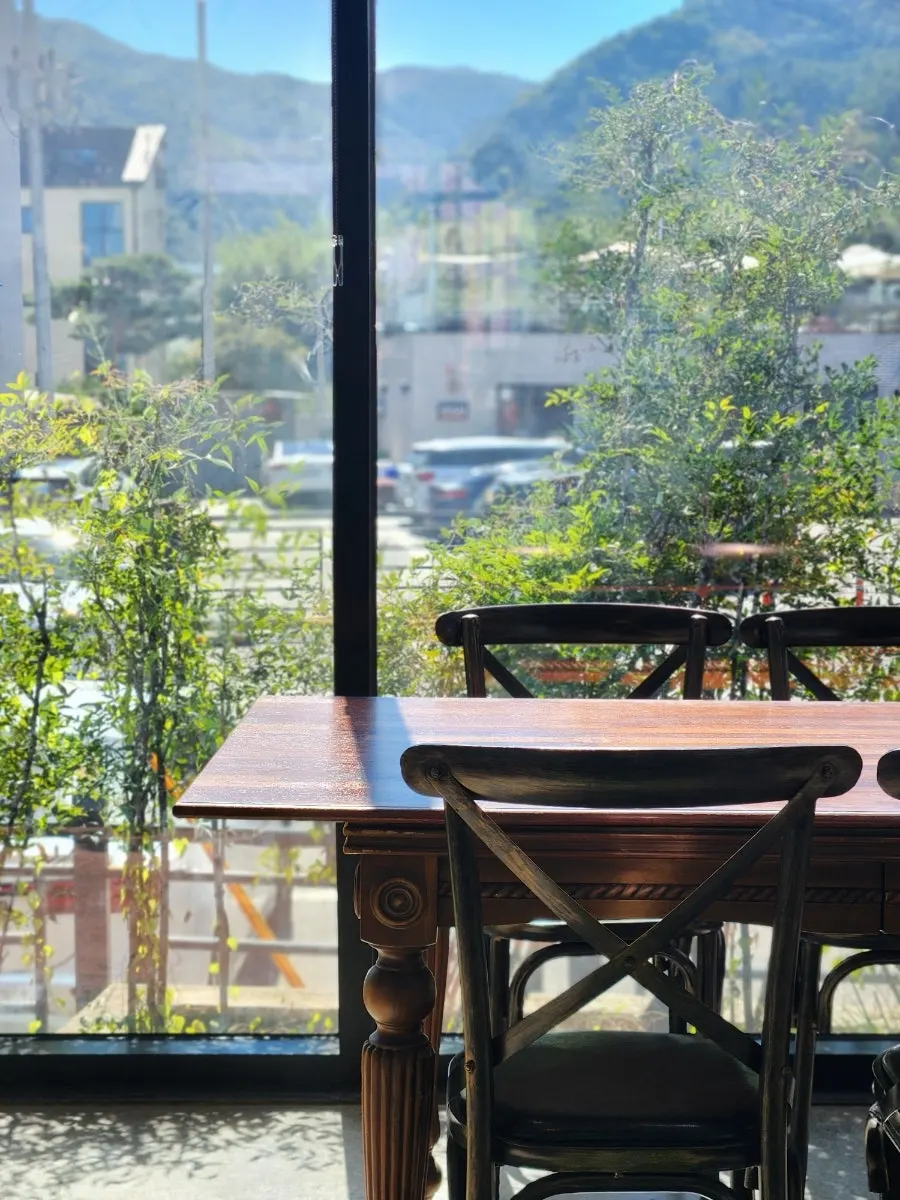 Sunlit seat by the plants on the 2nd floor