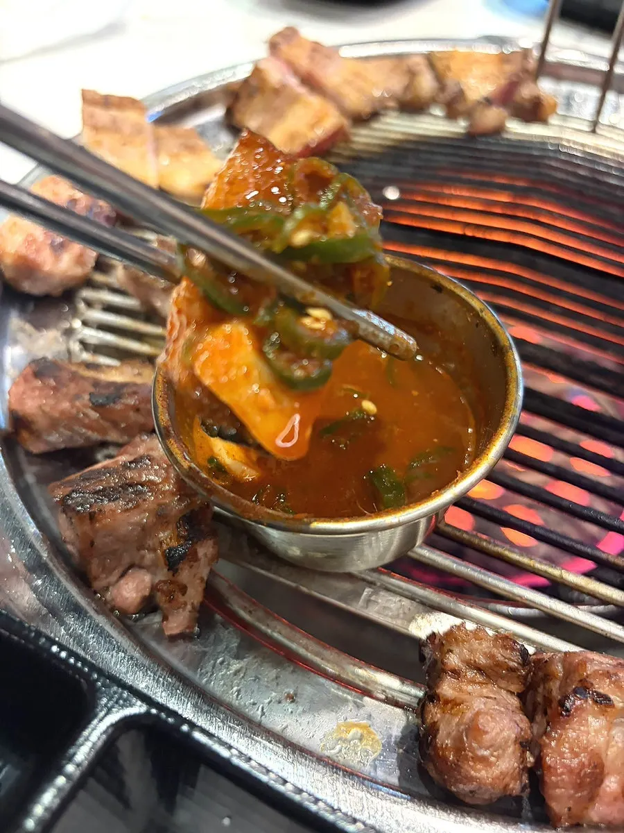 Five-layer pork belly served with meljeot