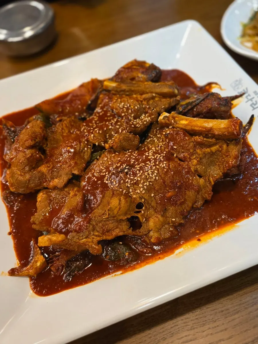 매콤단호박명태갈비 상차림 사진