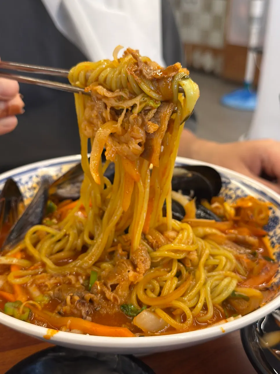 차돌박이짬뽕 면과 건더기