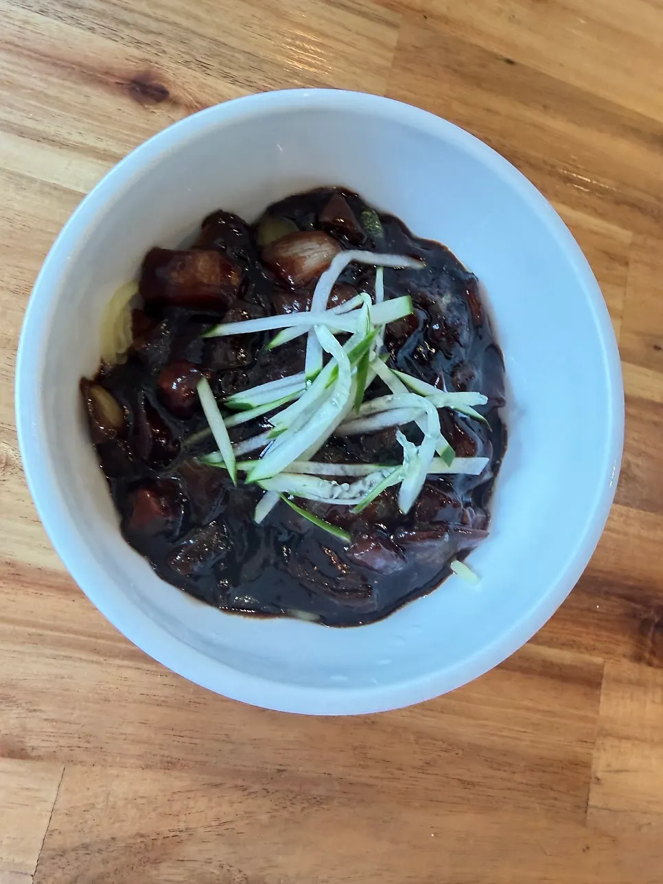 Udang cili Macheonchwi dengan udang bersaiz besar