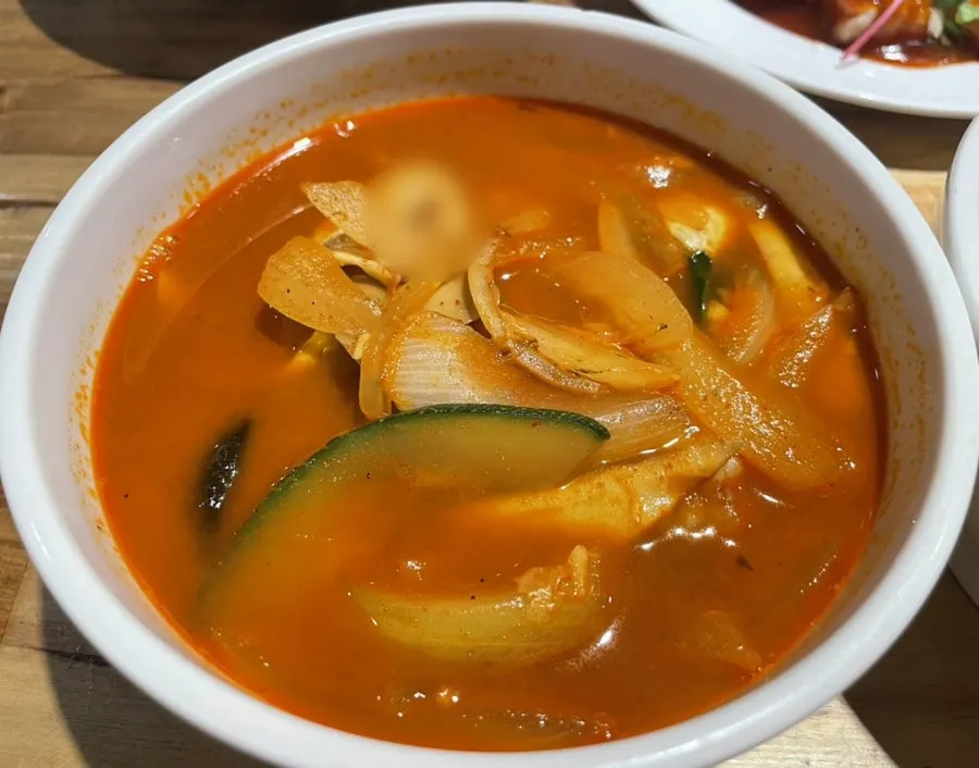마천취 세트에 포함된 짜장면