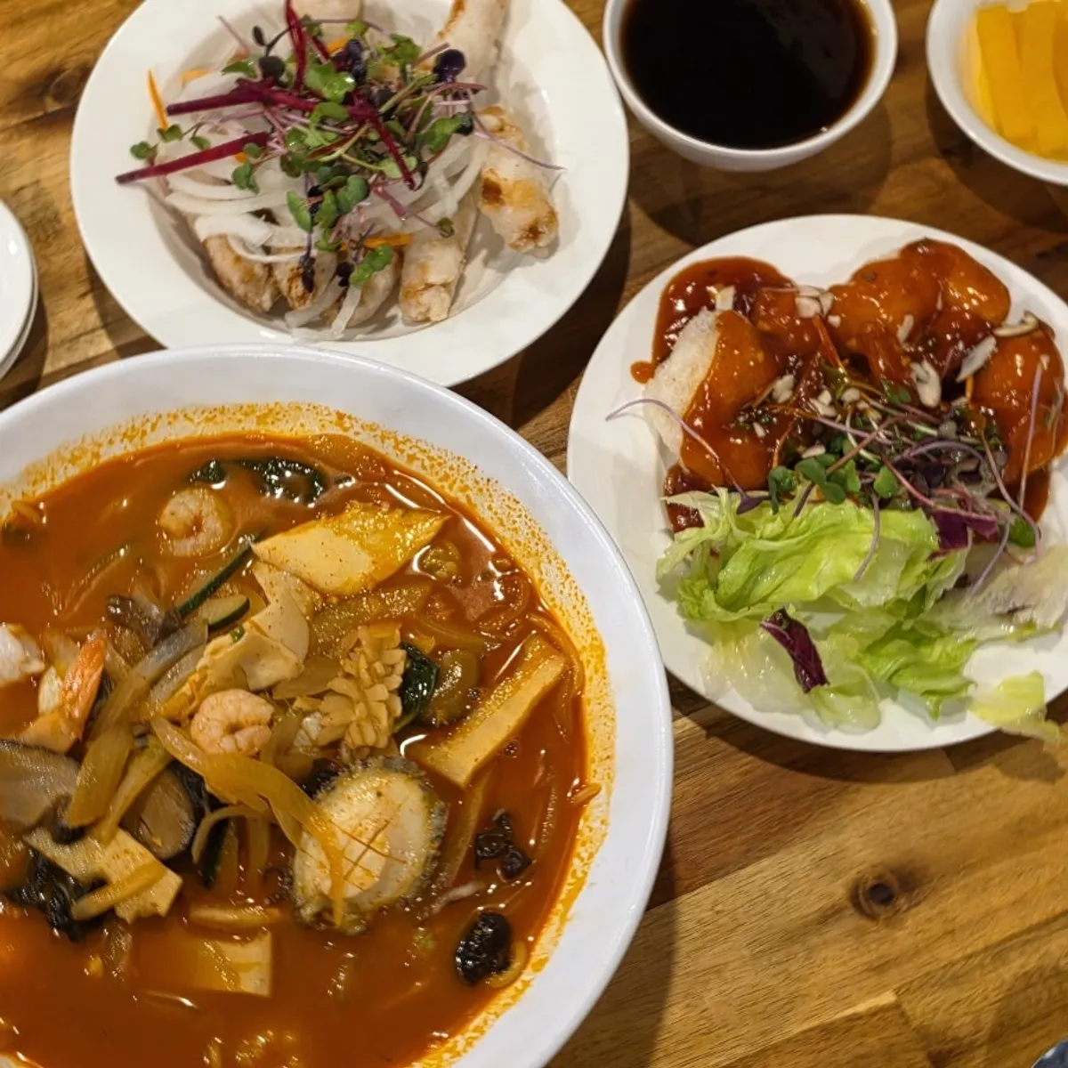 Signature photo of Chinese dishes at Macheonchwi's Mannyeon branch in Daejeon