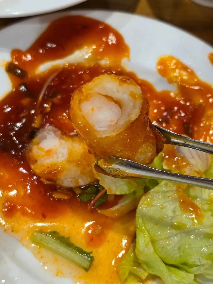 Chili prawns generously coated in chili sauce