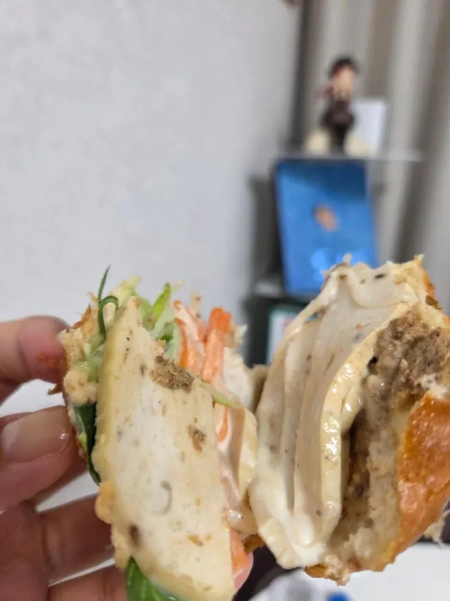 Banh mi plated at home