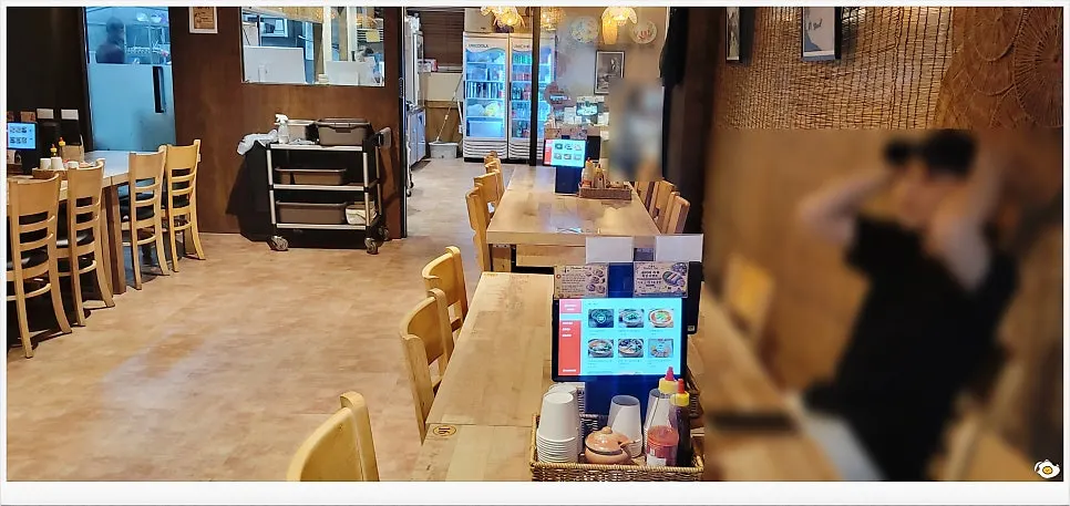 마담하오 내부 테이블 좌석