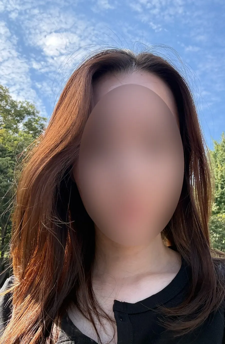 염색 색이 빠져 붉은기가 도는 시술 전 머리
