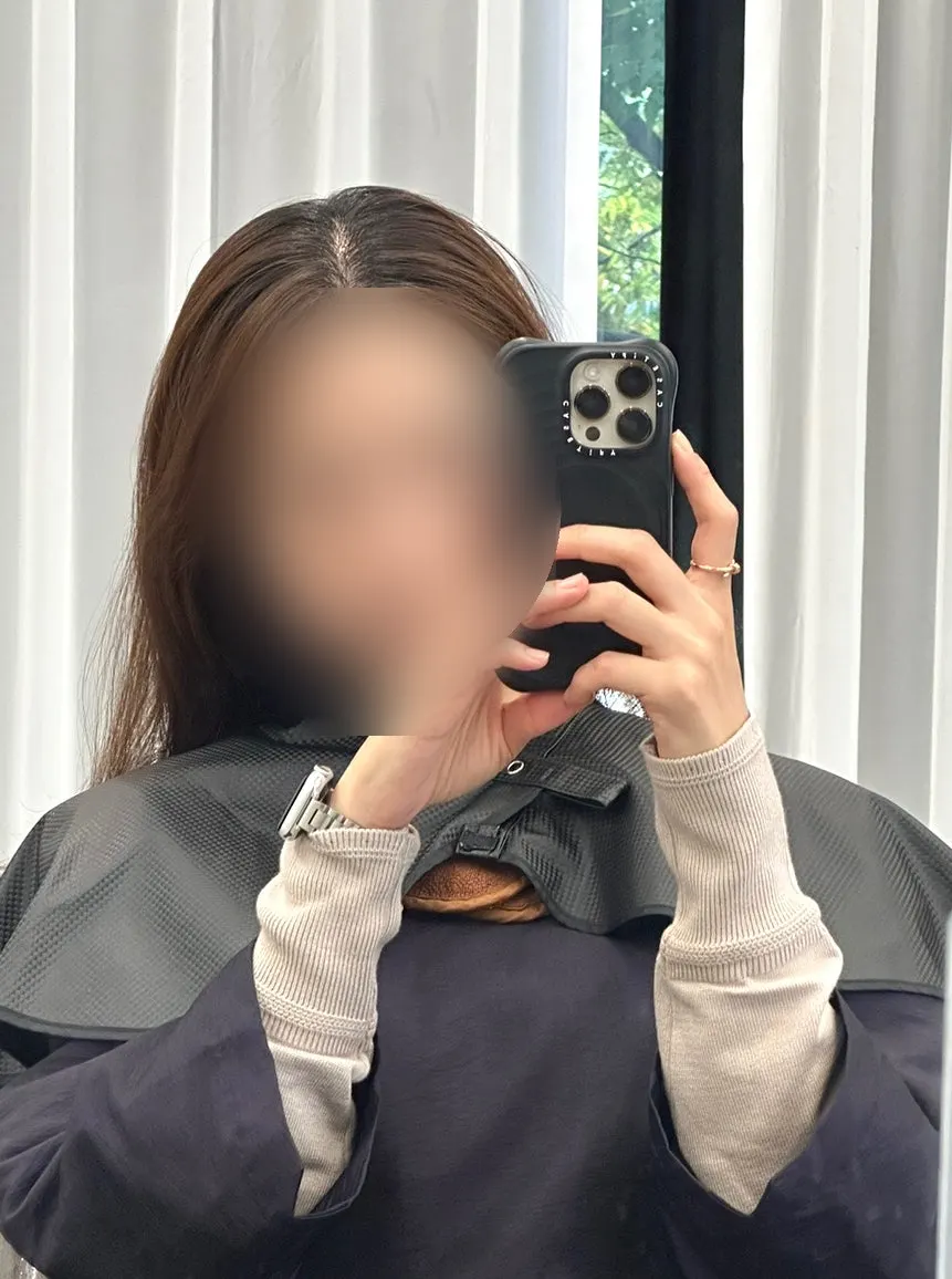 뿌리가 자란 시술 전 머리 상태