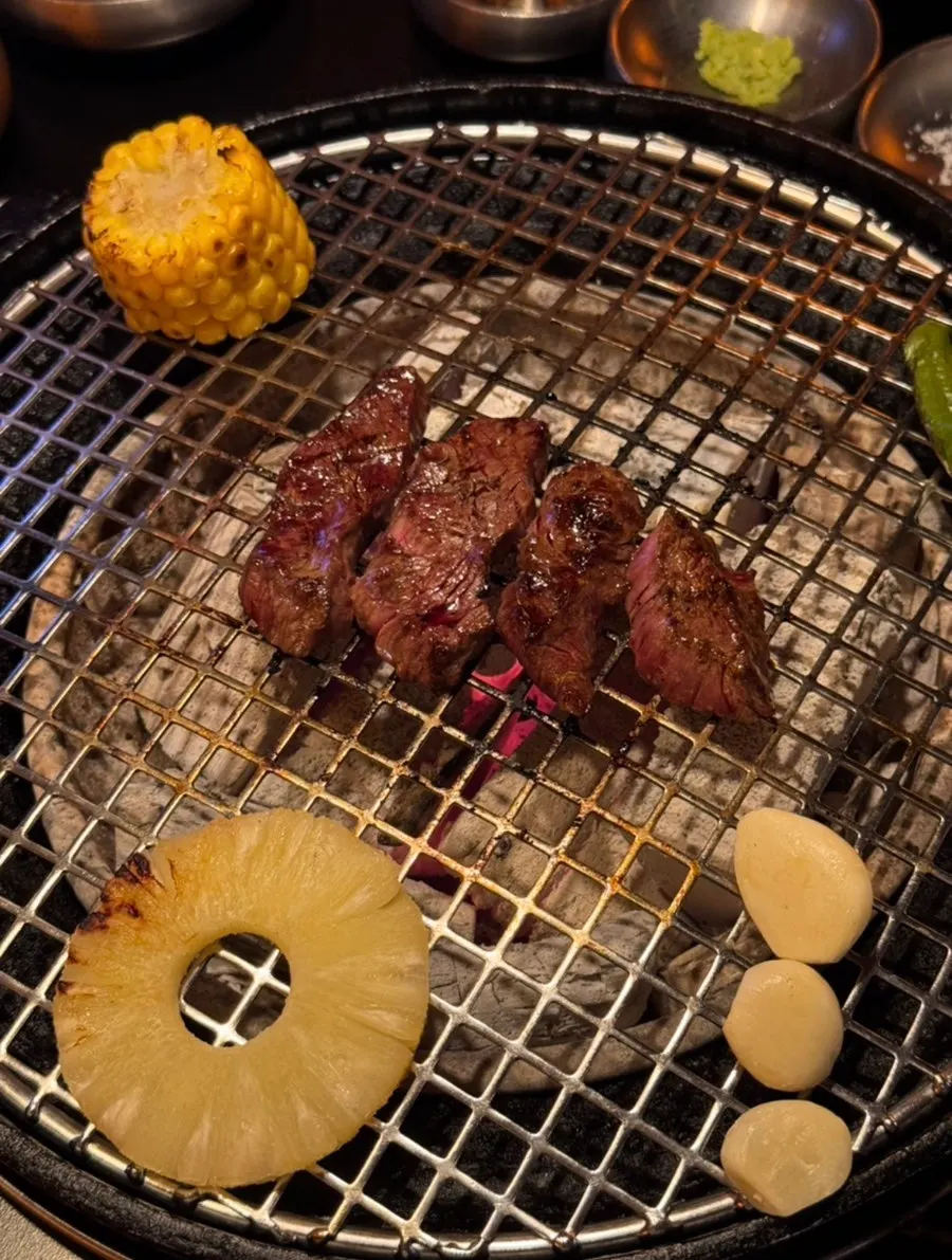 소갈비살을 닮은 안거미살 구이