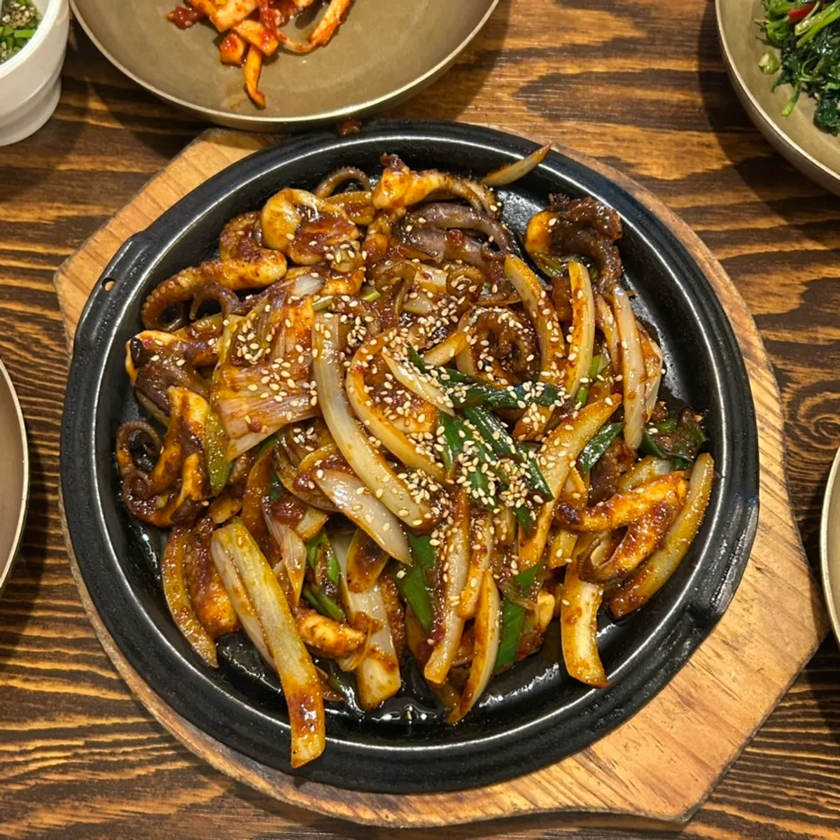 매화곤드레밥 반찬 구성