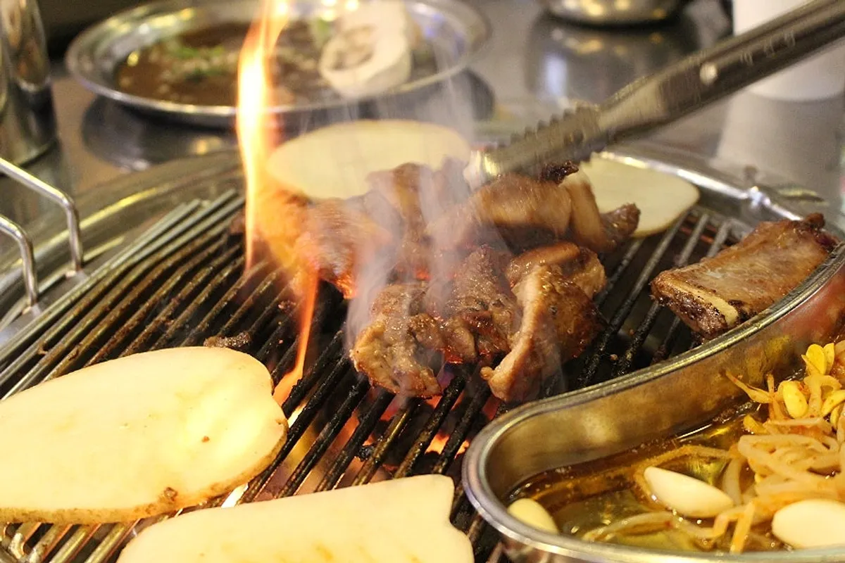 Chewy grilled marinated beef galbisal