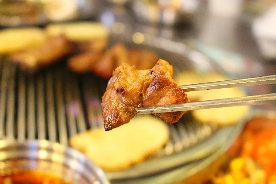Marinated pork galbi on the grill