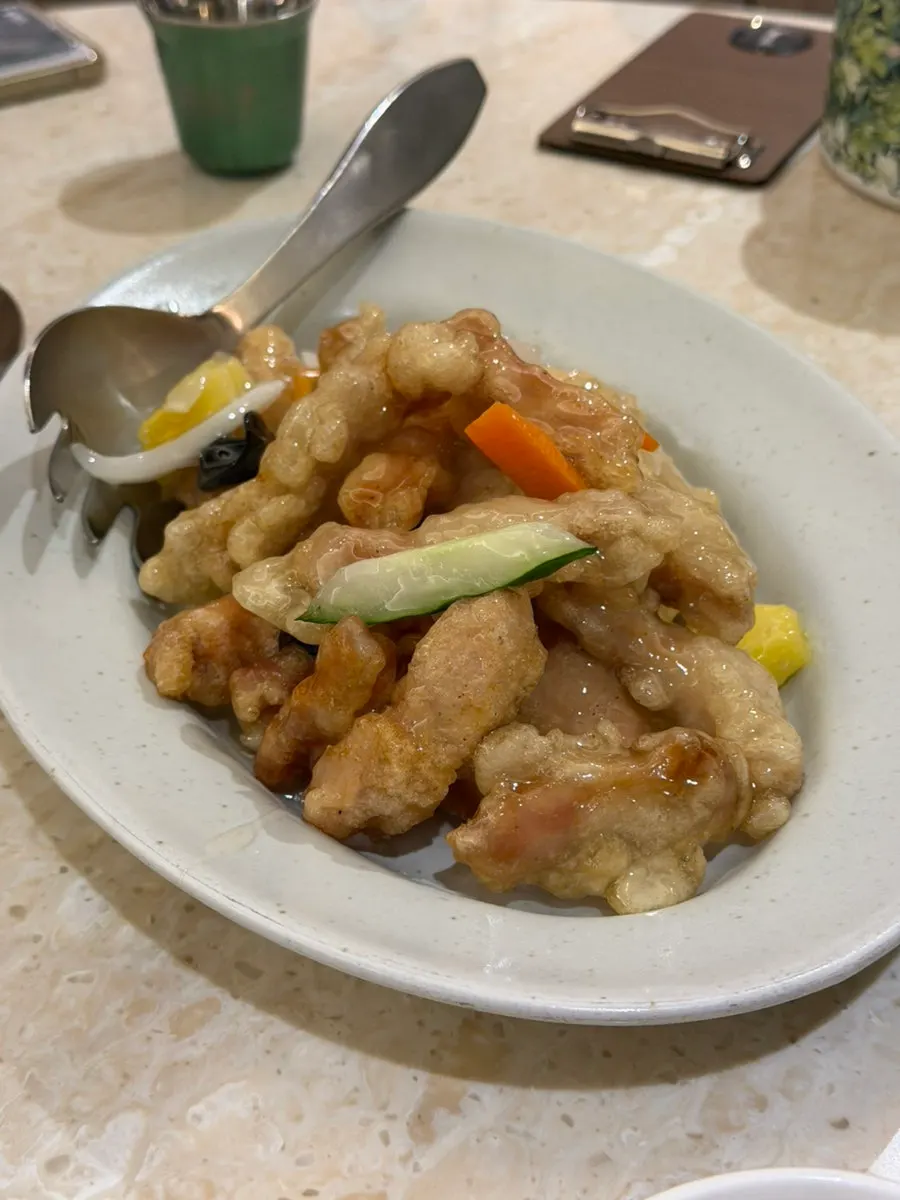 Crispy fried sweet and sour pork at Maeranbang