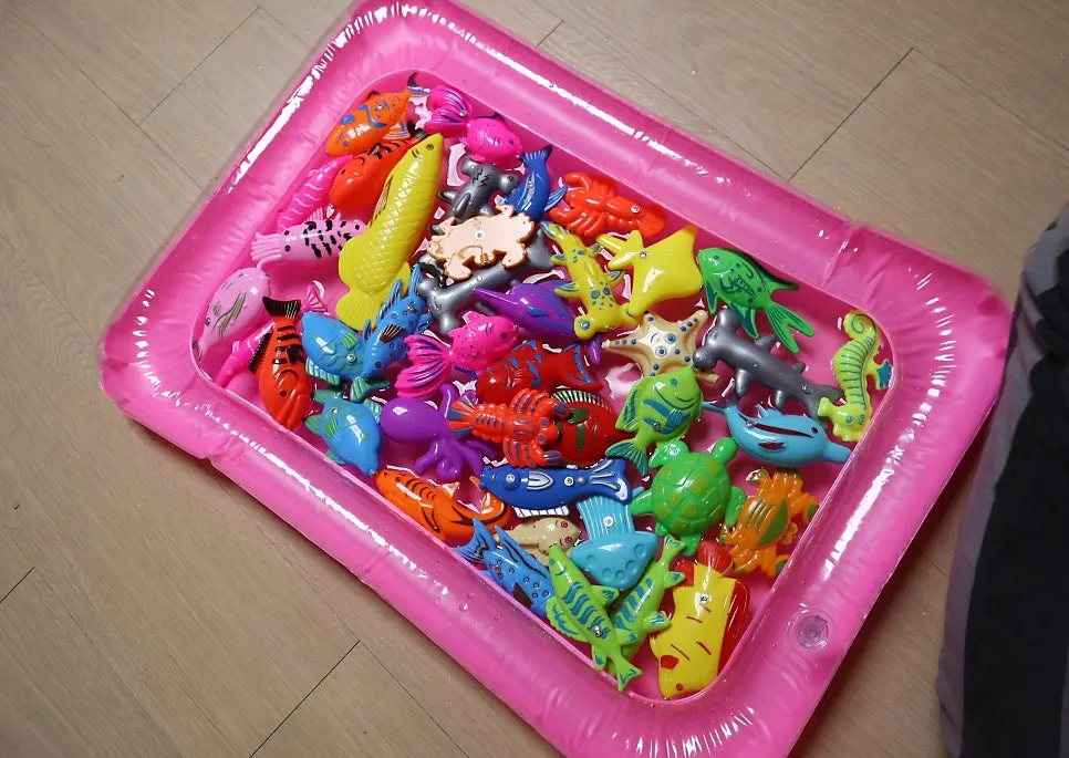 Undersea figure assortment for the fishing game