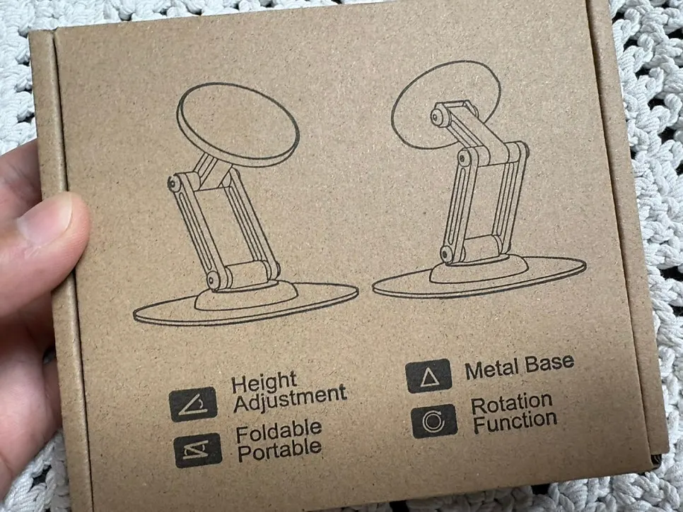 Phone stand with a 360-degree rotating axis in use