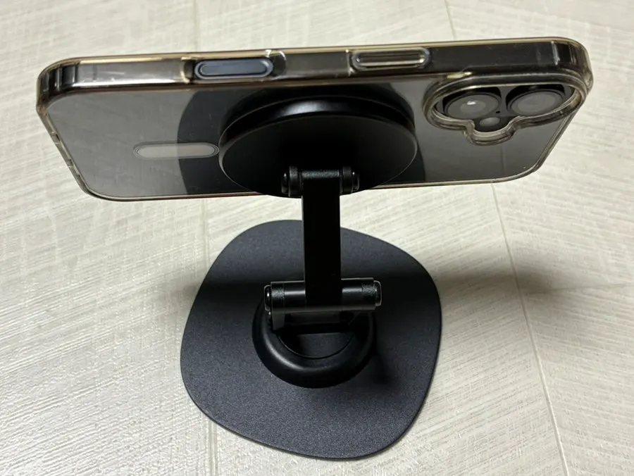Phone stand used for filming and watching