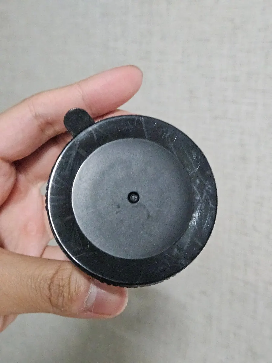 Mount with 360-degree rotation