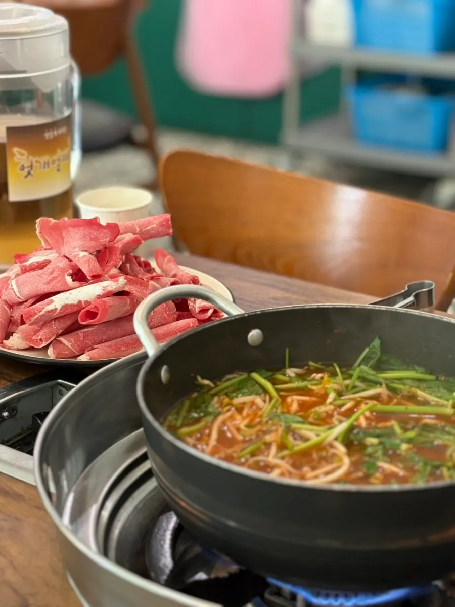 특선 보양흑마늘 샤브칼국수 풀코스 상차림