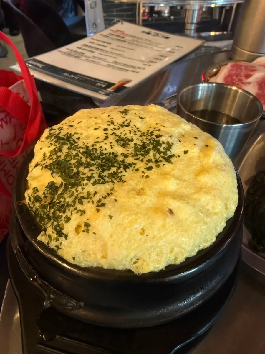 사이드로 나온 계란찜