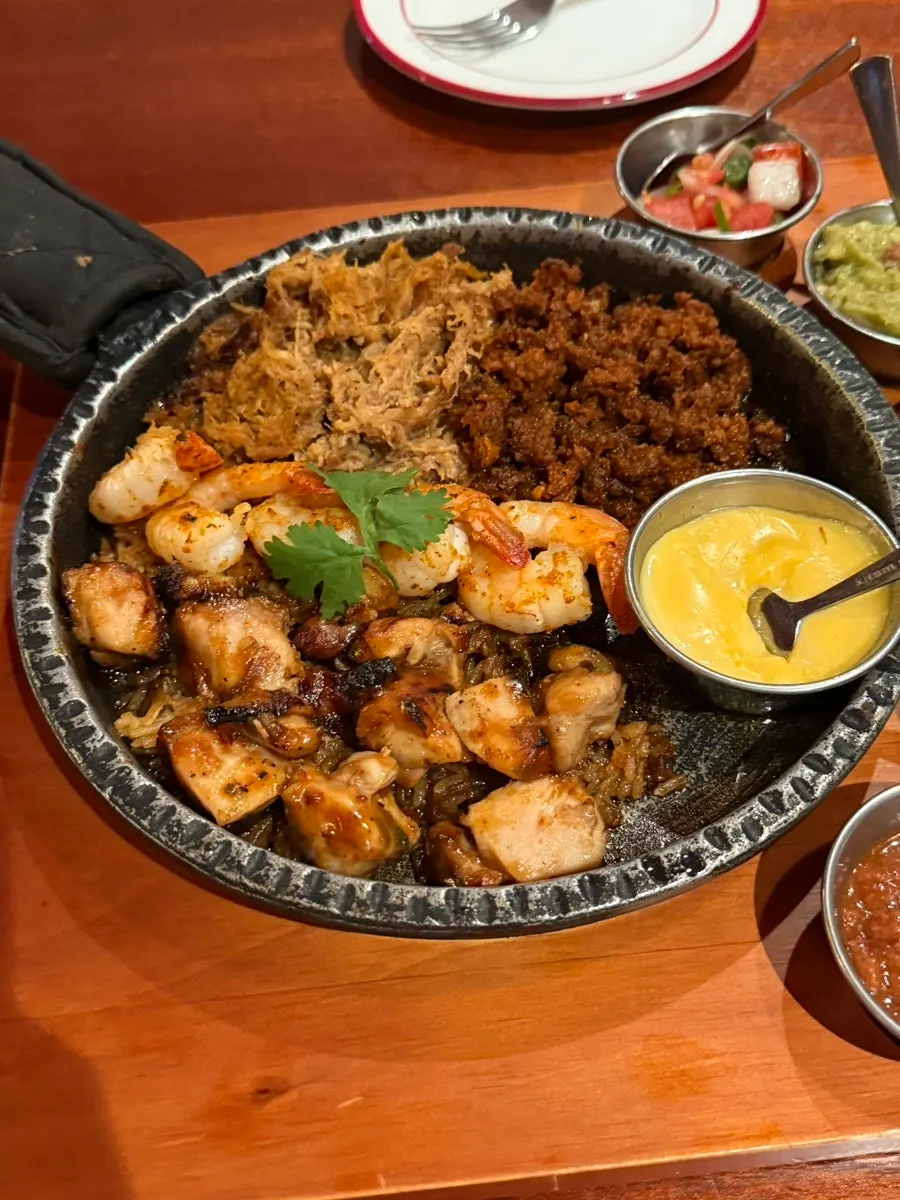 Taqueros Signature Couple Set