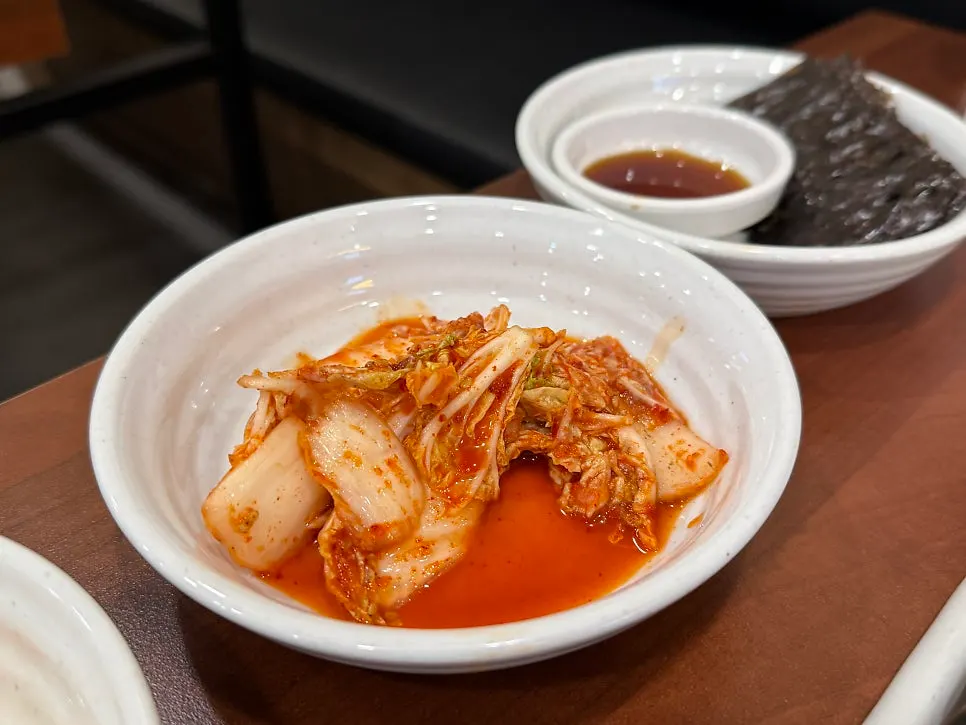 Basic side dishes accompanying a Korean meal