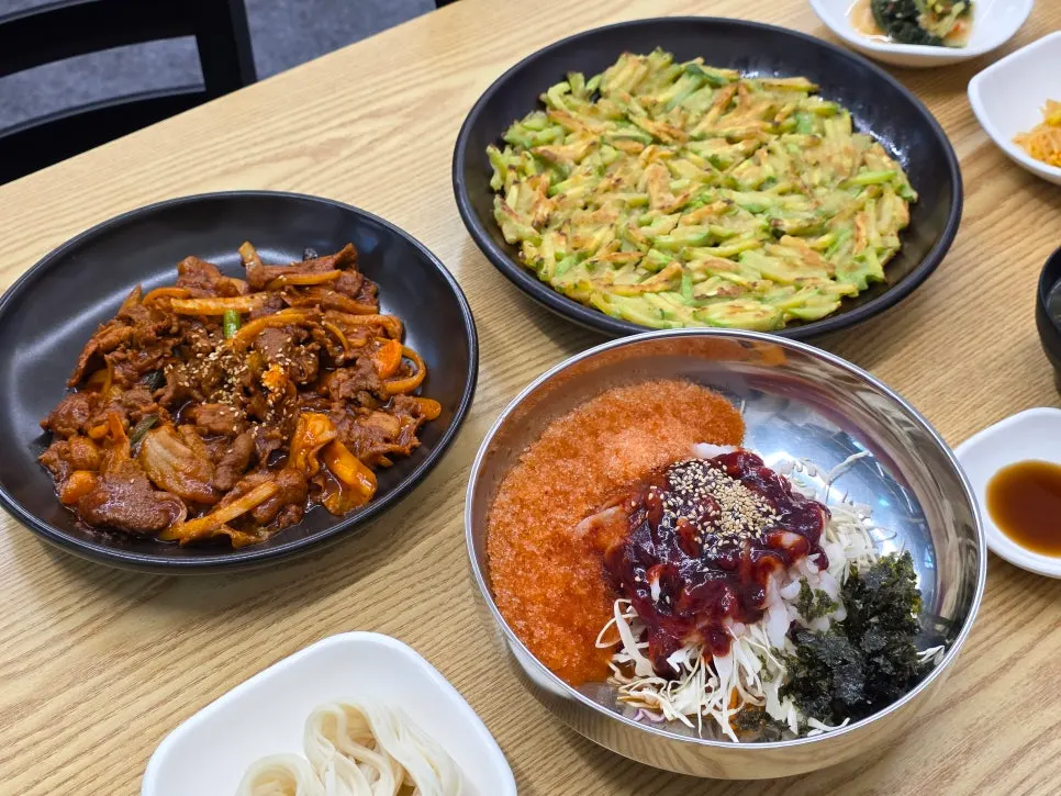 밥과 잘 어울리는 제육볶음