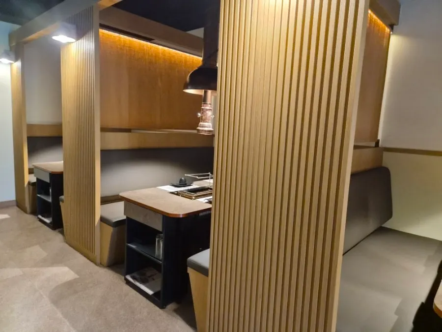 Interior of Hwarodam Yang Kkochi