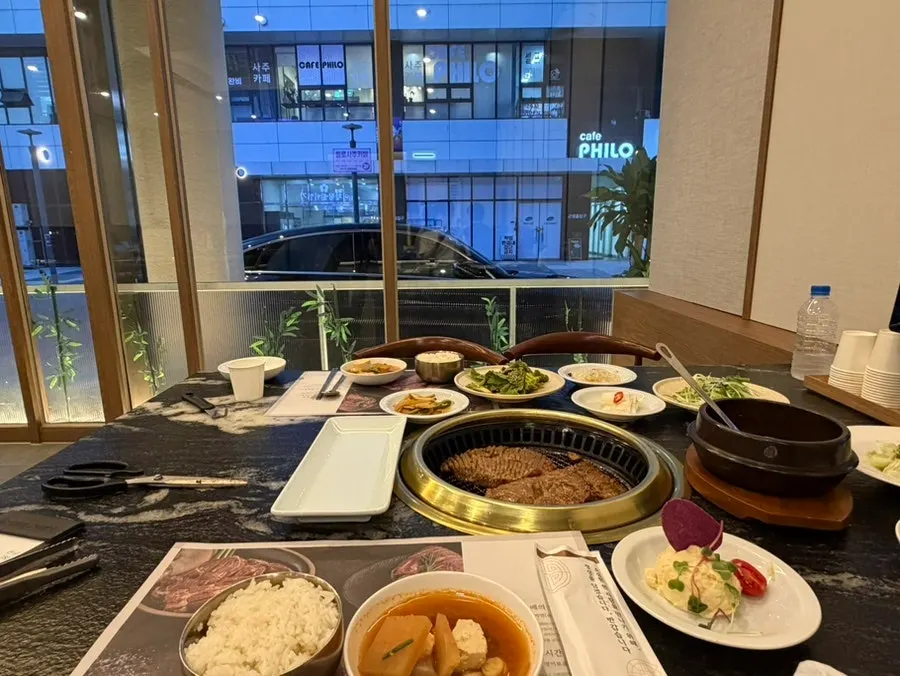 Pork rib meal spread
