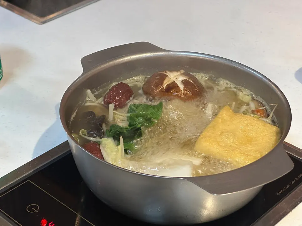 런치 훠궈 육수 선택