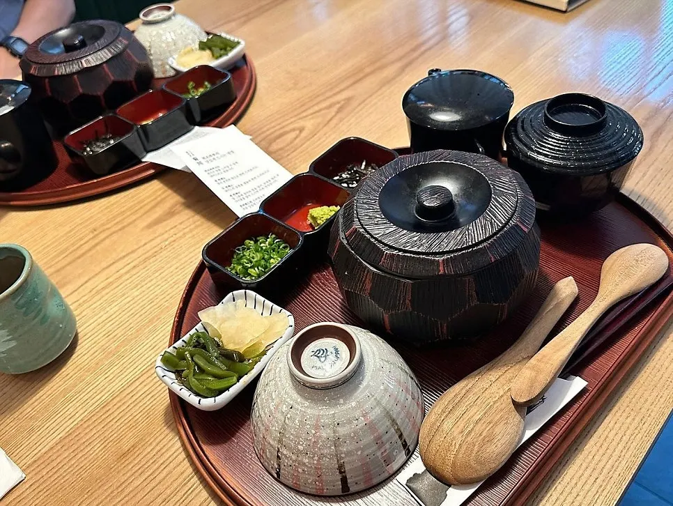Hitsumabushi served as a full course setting