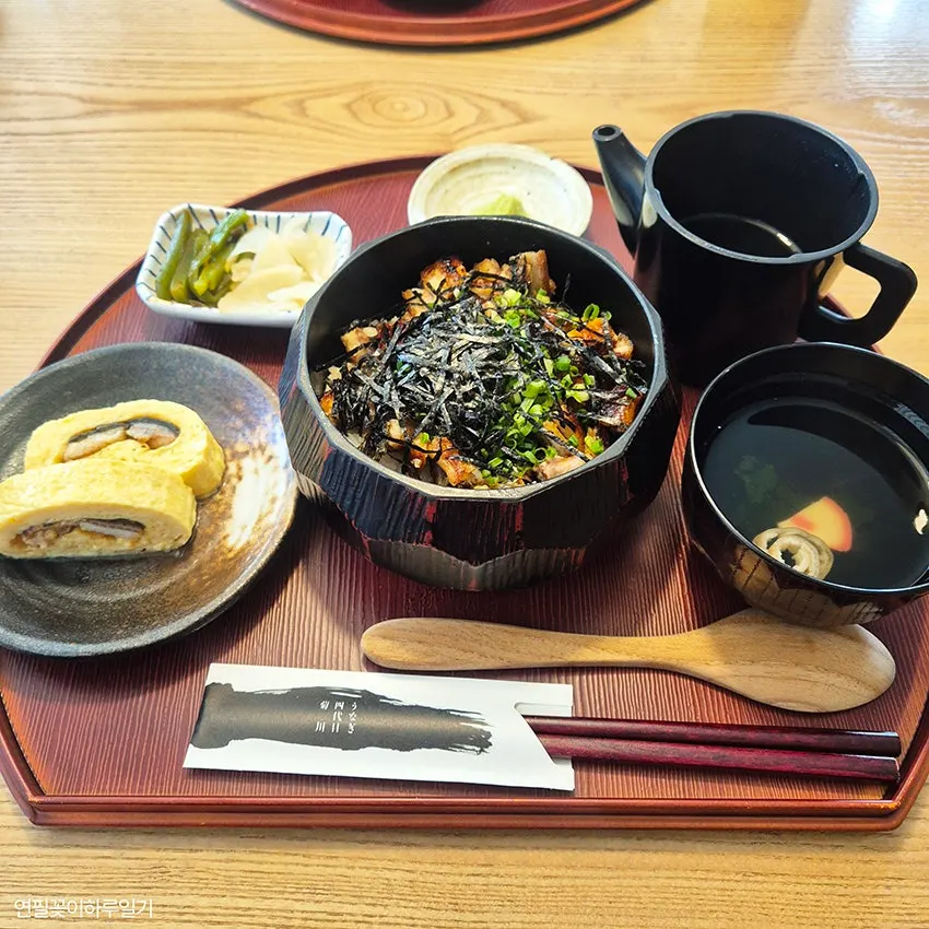 깔끔하게 정돈된 키쿠가와 매장 내부