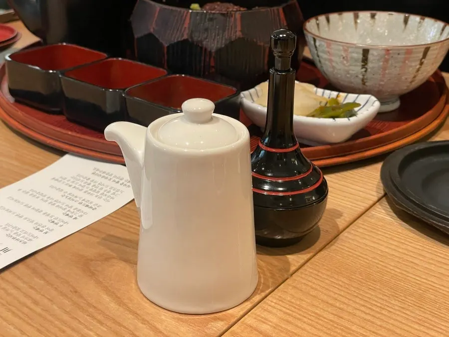 Hitsumabushi served with a side soup