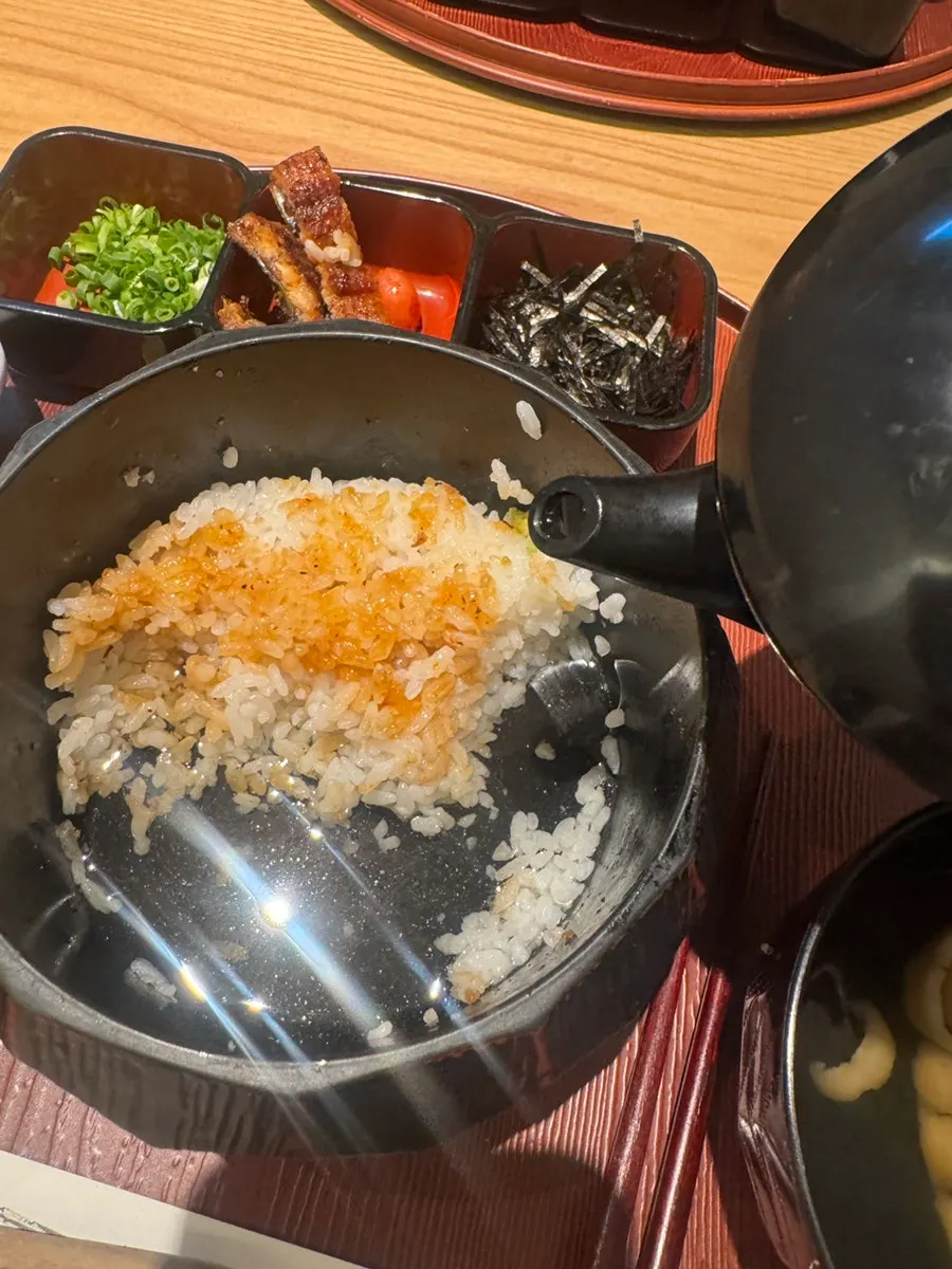 Hitsumabushi finished as ochazuke with dashi broth