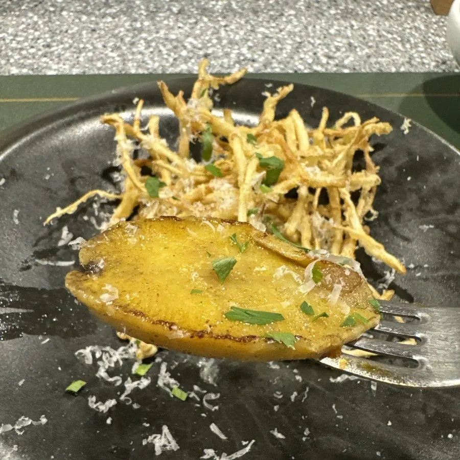 통째로 올라간 완도전복 리조또