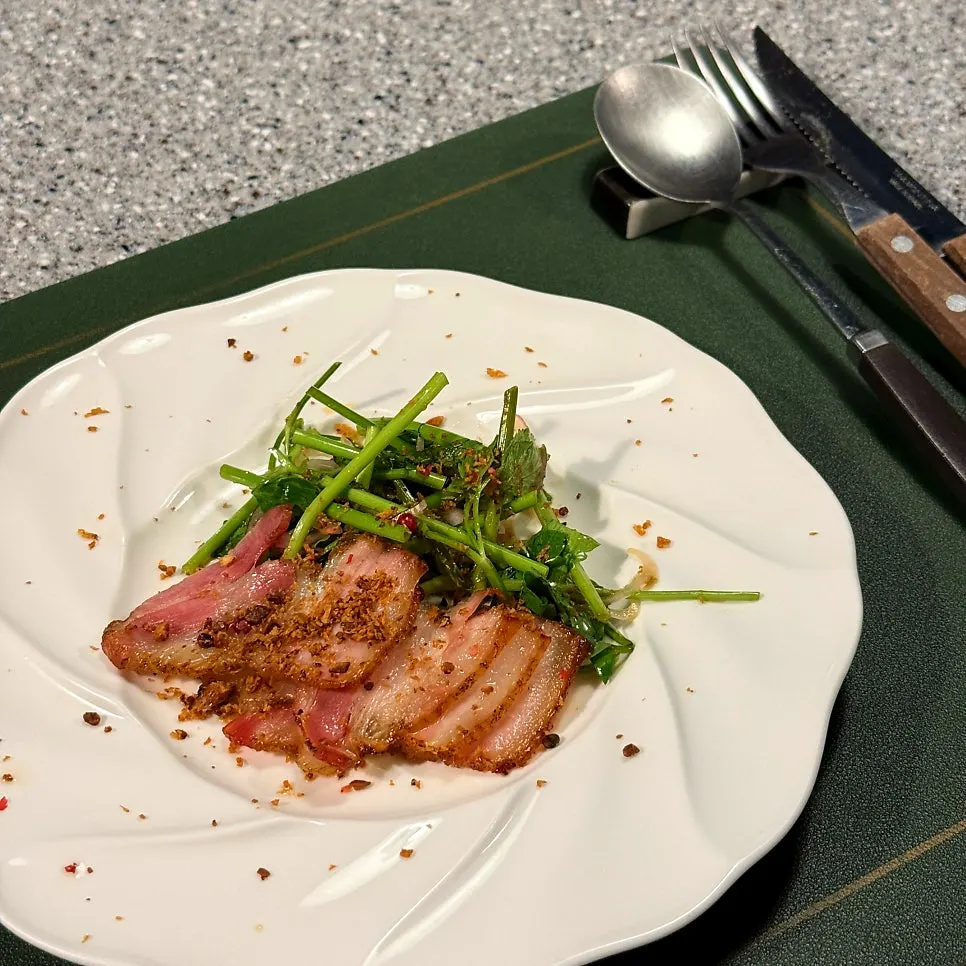 Cross-section of the sliced pork tenderloin