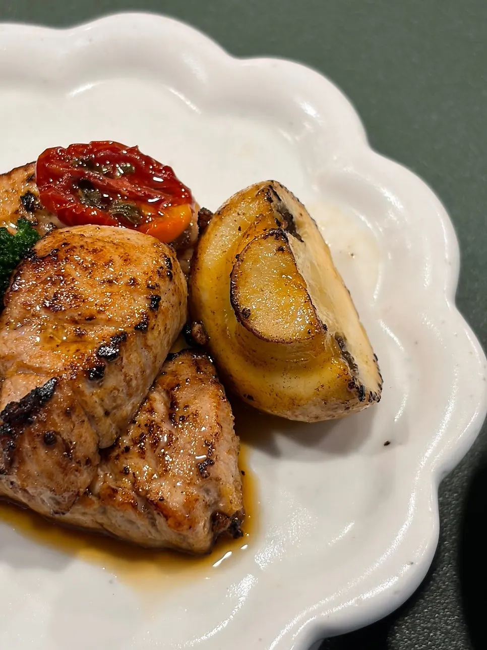 Sliced grilled pork tenderloin with pickled altari radish