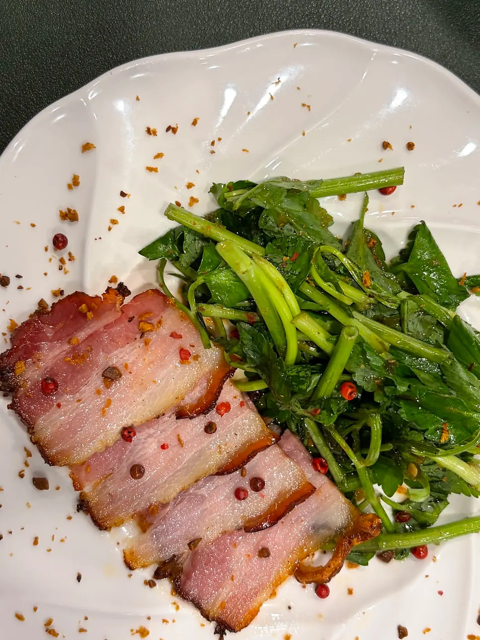 Pork belly main course scented with Sichuan pepper and cumin