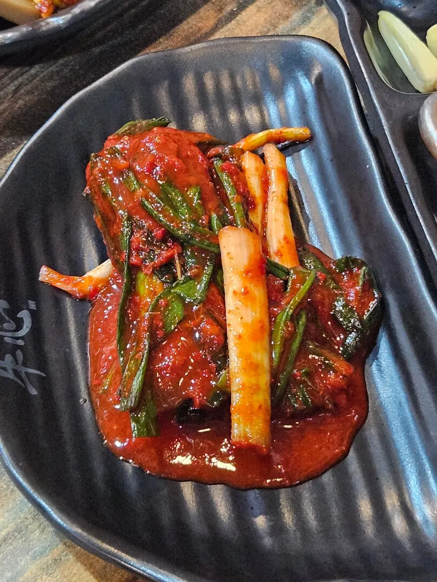 A staff-prepared ogyeopsal meal