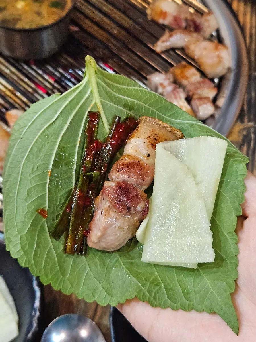 Side dishes for lettuce and perilla-leaf wraps