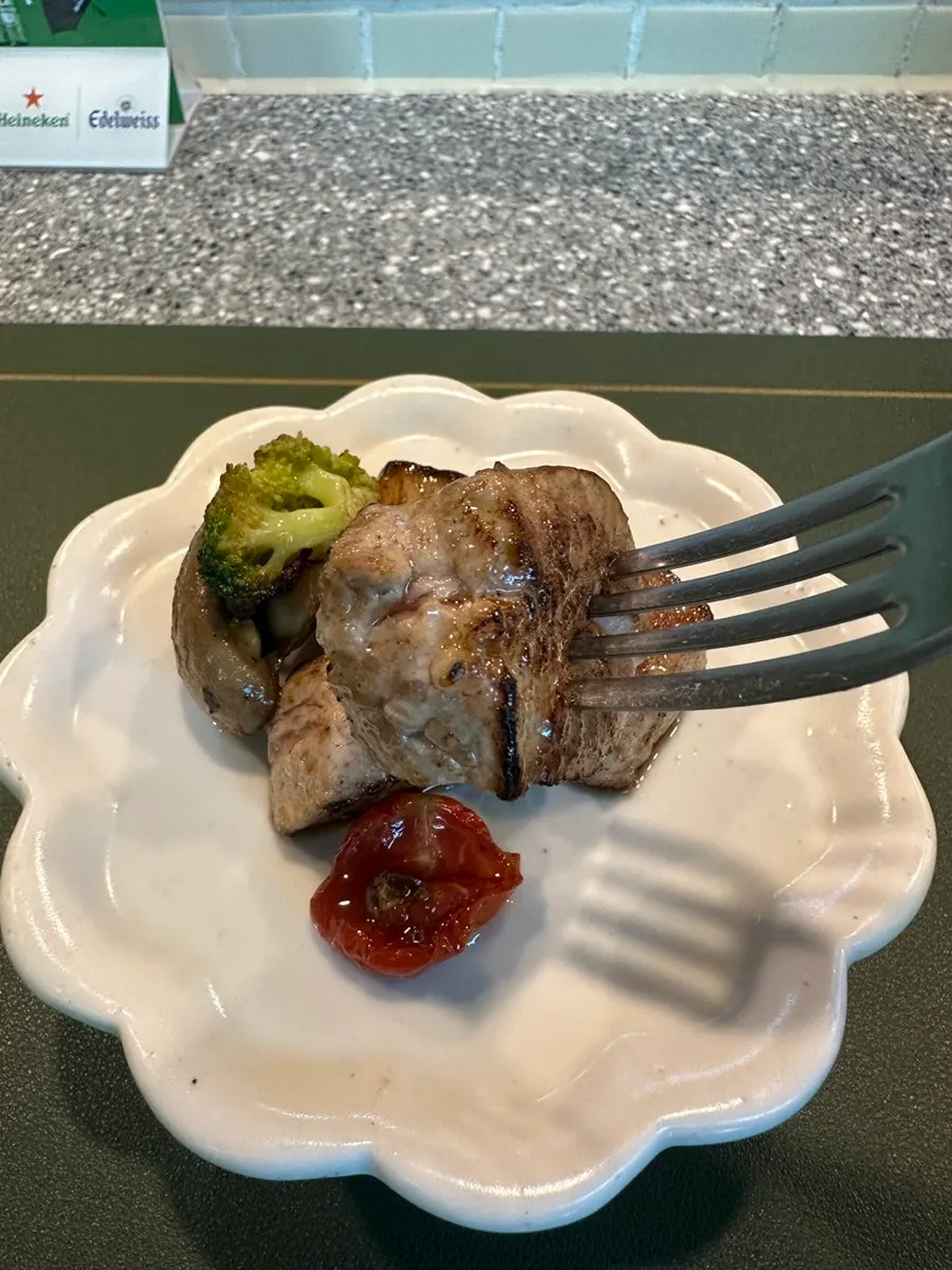 Pork tenderloin seasoned with shio koji