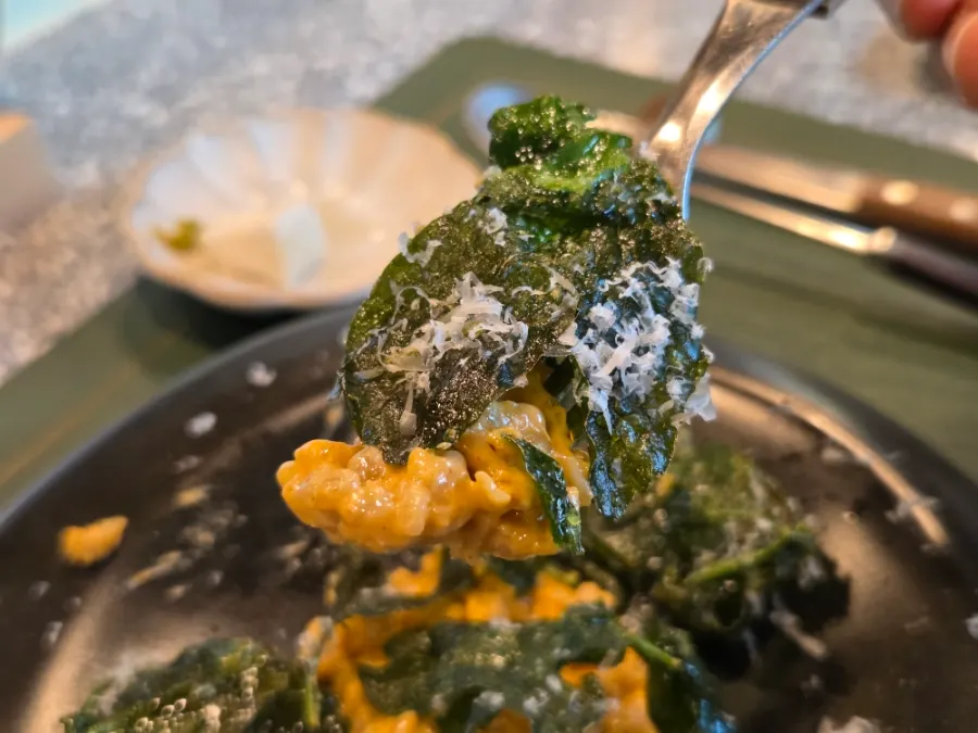Cheonggukjang cream risotto with fried glasswort
