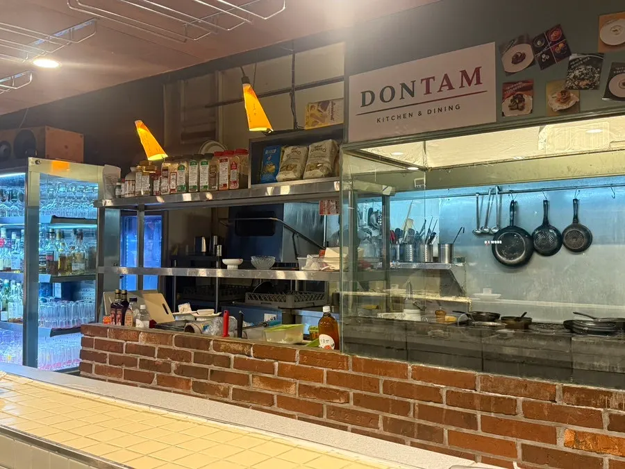 돈탐구소 아늑한 실내 분위기