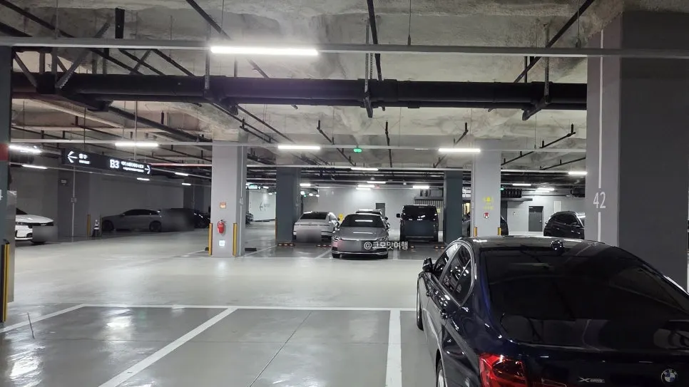 K Square underground parking lot