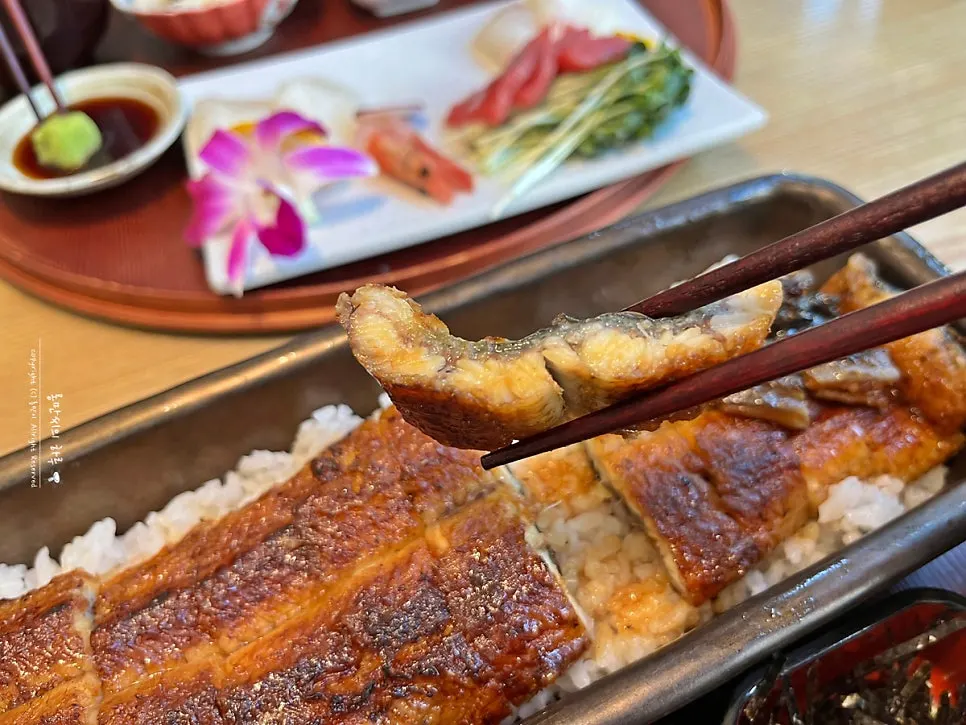 Crisp and juicy grilled eel