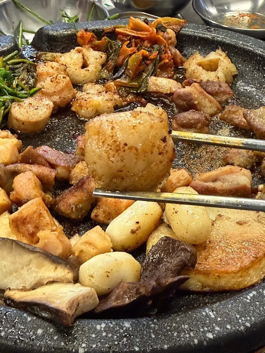 Main photo of grilled gopchang at Pujim Gopchang Magoknaru Branch