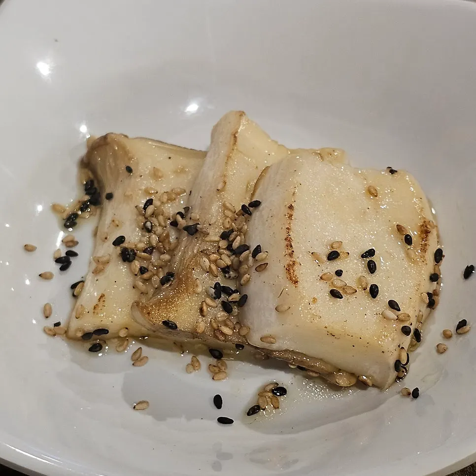 광어 우럭 연어 모둠 세트 전체 상차림
